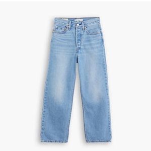 Levi’s Ribcage Straight Jeans Size 30 - lightly worn